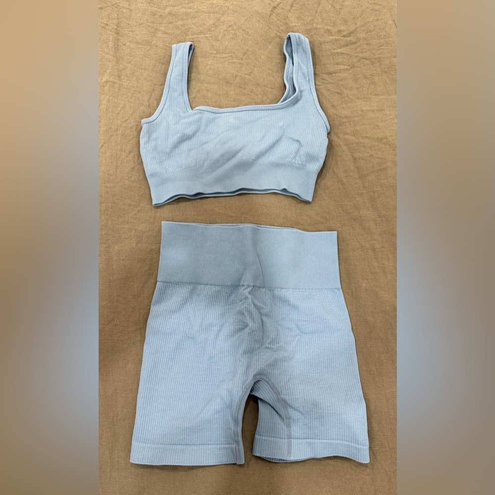 Stylish Light Blue Ribbed Crop Top